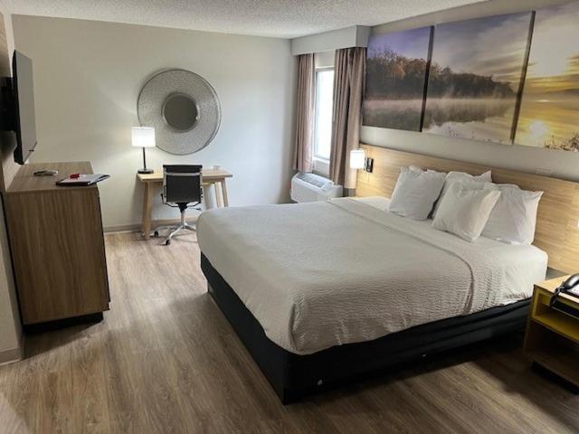 Days Inn By Wyndham Cartago Exterior foto